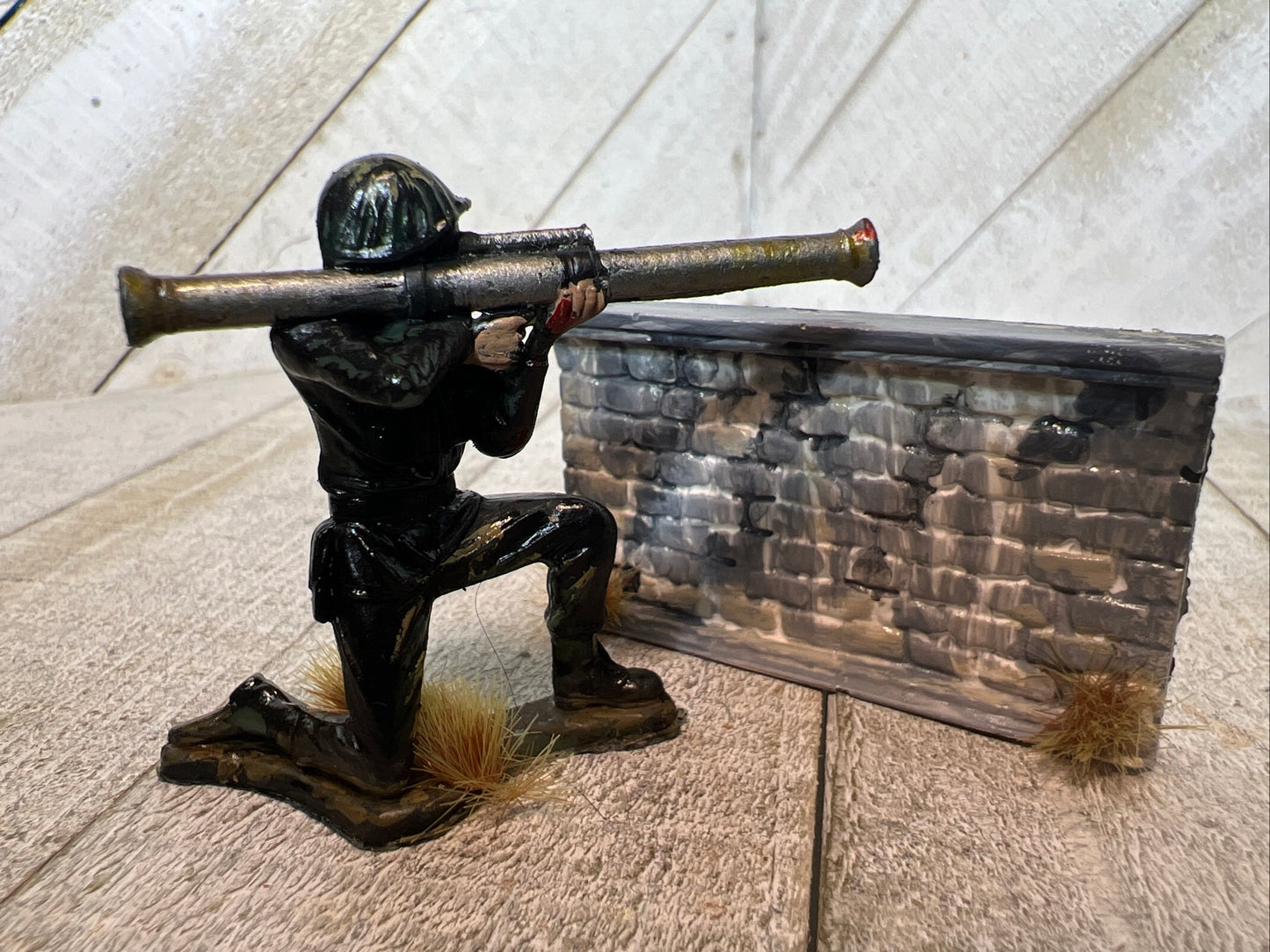 Custom Painted Army Man with Bazooka & Ceramic Resin Battle Wall Diorama