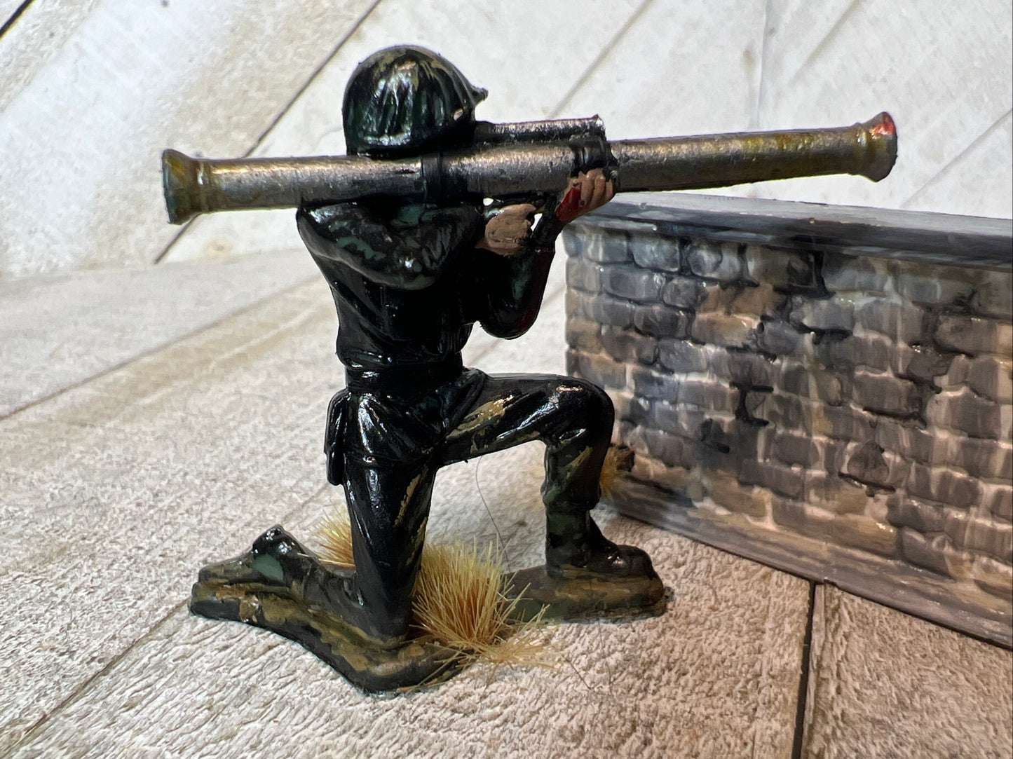 Custom Painted Army Man with Bazooka & Ceramic Resin Battle Wall Diorama