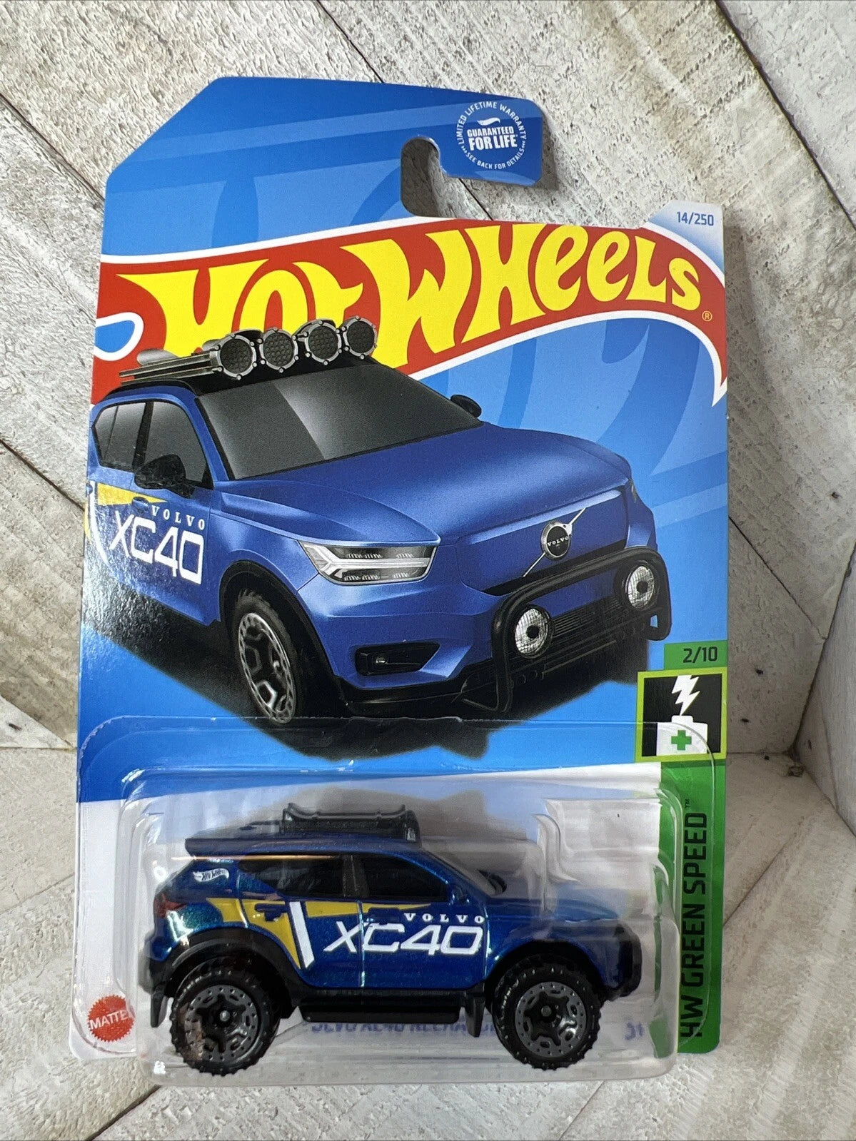 Hot Wheels Lot 8 - 007 xc40 EV Skyline and More die cast cars Hotwheels NIP