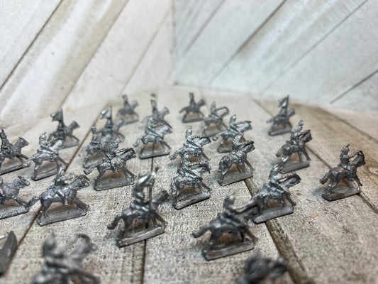 Vintage Heritage Miniatures 15mm Cavalry Lot (32pcs) – Lead Pewter Figures